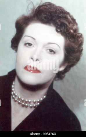 Schmitz, Sybille, 2.12.1909 - 13.4.1955, German actress, portrait, circa 1950, Additional-Rights-Clearance-Info-Not-Available Stock Photo