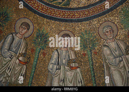Italy. Ravenna. Arian Baptistery. Theodoric era. 5th-6th centuries. Mosaic. Procession of the Apostles. Early Christians. Stock Photo