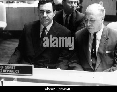Gromyko, Andrei Andreyevich, 18.7.1909 - 2.7.1989, soviet politician (CPSU), foreign minister of the USSR 14.2.1957 - 2.7.1985, half length, with the persistent representative of the USSR at the United Nations Valerian Zorin, New York City, 22.3.1961, Additional-Rights-Clearance-Info-Not-Available Stock Photo