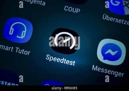 Smartphone, display, ext., speed test, Display, App, Speedtest Stock Photo