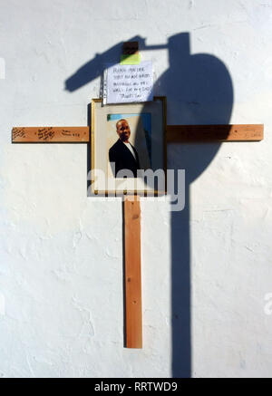 Memorial to fatal stabbing victim Dennis Anderson in East Dulwich, South East London Stock Photo