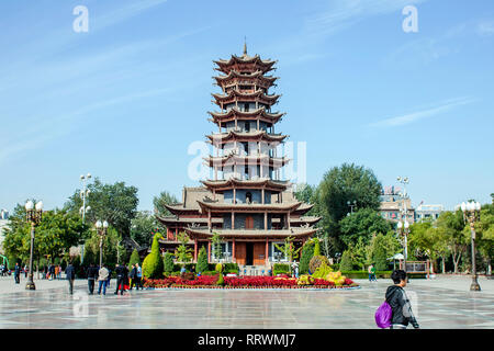 CHINA, ZHANGYE - SEPTEMBER 16, 2018. Traditional Chinese Wooden And ...