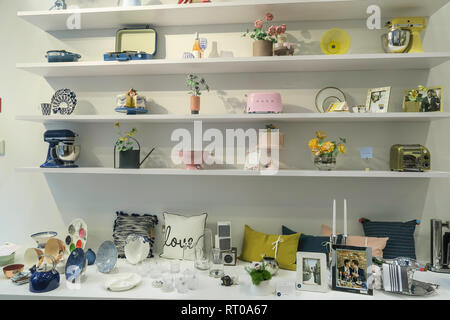 Zola on-line wedding registry business pop-up store in New York City, USA Stock Photo