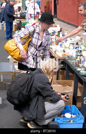 Tourism: a weekend at The Barras Market in 62 Bain St., Glasgow, Scotland, United Kingdom Stock Photo