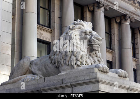 African lion granite statue outside the Vancouver Art Gallery, formerly the old court house building, Vancouver, BC, Canada Stock Photo