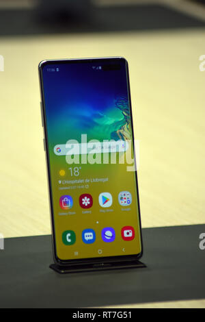 February 28, 2019 - LÂ´Hospitalet, Catalonia, Spain - Model S 10 of the Samsung brand seen during the Mobile World Congress 2019 in Barcelona. Credit: Ramon Costa/SOPA Images/ZUMA Wire/Alamy Live News Stock Photo