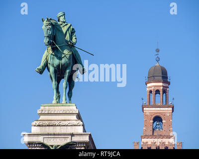 Giuseppe Garibaldi statue by Ettore Ximenes and Augusto Guidini before Castello Sforzesco in Piazza largo Cairoli Stock Photo