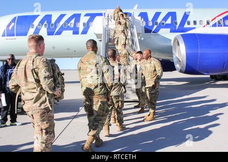 U.S. Army leaders from 52nd Brigade Engineer Battalion, 2nd Infantry Brigade Combat Team, 4th Infantry Division, bid farewell to the Soldiers of Alpha Company, 52nd BEB, 2IBCT, Feb. 15, 2019, as they prepare to depart to provide military support to the Department of Homeland Security and U.S. Customs and Border Protection to secure the southwest border of the United States. Stock Photo