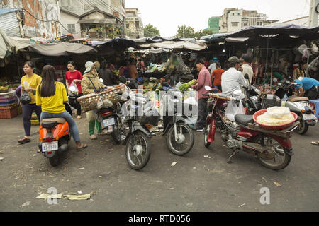 Market in Phnom Penh, Cambodia Stock Photo