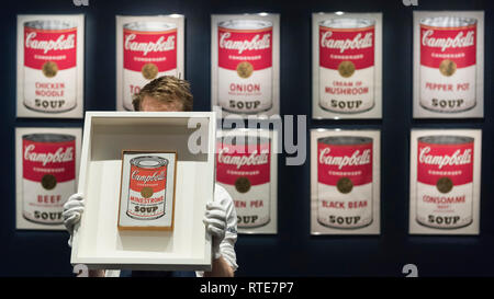 https://l450v.alamy.com/450v/rte7p7/london-uk-1-march-2019-a-technician-presents-little-campbells-soup-can-minestrone-1962-est-1500000-2000000-in-front-of-campbells-soup-i-1968-both-by-andy-warhol-est-300000-400000-preview-of-sothebys-contemporary-art-sale-in-their-new-bond-street-galleries-works-by-artists-including-tracey-emin-jenny-saville-jean-michel-basquiat-and-andy-warhol-will-be-offered-for-auction-on-5-march-2019-credit-stephen-chung-alamy-live-news-rte7p7.jpg