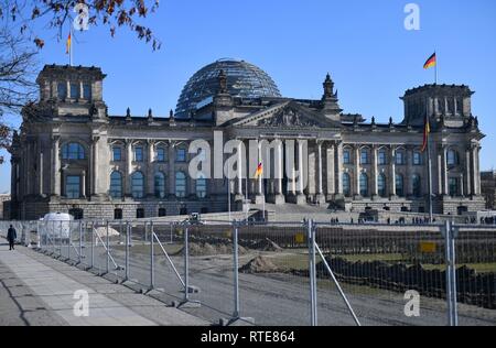 Berlin, Germany. 28th Feb, 2019. Reichstag Berlin, Germany, city of Berlin, 28.February 2019. Credit: Frank May | usage worldwide/dpa/Alamy Live News Stock Photo