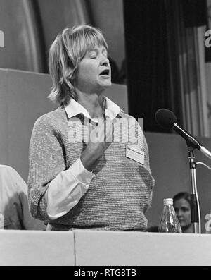 Anne Soper, chairman of the Education Policy Committee of the Social Democratic Party, speaking during the conference in Buxton. Stock Photo
