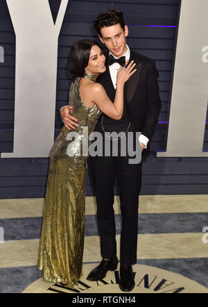 BEVERLY HILLS, CA - FEBRUARY 24: Vanessa Hudgens, Austin Butler attends the 2019 Vanity Fair Oscar Party hosted by Radhika Jones at Wallis Annenberg C Stock Photo