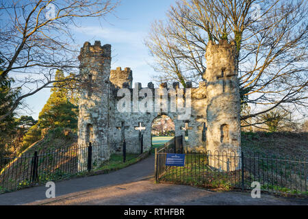 Reigate Gate Gate house at Reigate castle grounds Surrey England UK Stock Photo - Alamy
