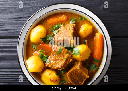 Potjie pot hi-res stock photography and images - Alamy