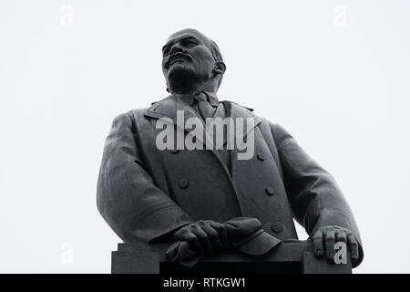 Statue of Vladimir Lenin placed in front of the House of Representatives situated in Independence Square in the city of Minsk, capital of Belarus Stock Photo