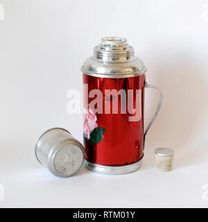 Vintage Thermos Retro Thermos in Red and White Old Thermos -  Hong Kong