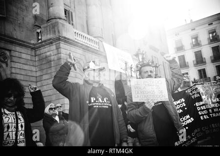 BARCELONA, SPAIN - NOV 12, 2017: Protesters in Barcelona Catalunya in front of the City Hall building for the region independence from Spain Stock Photo