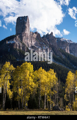 View of Chimney Rock and Courthouse Mountain from Owl Creek Pass road, located in Uncompahgre National Forest in Southwestern Colorado. Stock Photo