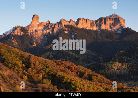 View of Chimney Rock and Courthouse Mountain from Owl Creek Pass road, located in Uncompahgre National Forest in Southwestern Colorado. Stock Photo