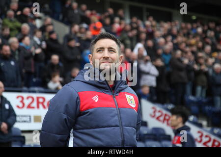 Preston, Lancashire, UK. Bristol City manager Lee Johnson in the dugout ahead of the Championship game between Preston North End and Bristol City at Deepdale which ended in a 1-1 draw. Stock Photo