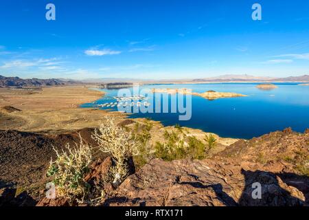 Lake Mead Lakeview Overlook, view over the lake and Lake Mead Marina, near Hoover Dam, Boulder City, formerly Junction City Stock Photo
