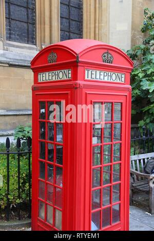 London phone box - red telephone booth kiosk in the UK. Byng Place, Bloomsbury. Stock Photo