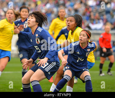 Nashville, USA. 02nd Mar, 2019. Japan Women's National Team forward, ENDO Jun (19), and midfielder, HASEGAWA Yui (14), wait in fron of the goal for the corner kick during the International Soccer match up between Brazil and Japan, in the She Believes Cup, at Nissan Stadium in Nashville, TN. Japan defeated Brazil, 3-1. Kevin Langley/Sports South Media/CSM/Alamy Live News Stock Photo
