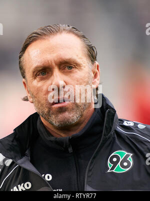 Stuttgart, Germany . 03rd Mar, 2019. Thomas DOLL, H96 headcoach, coach, team manager,  half-size, portrait,  VFB STUTTGART - HANNOVER 96  - DFL REGULATIONS PROHIBIT ANY USE OF PHOTOGRAPHS as IMAGE SEQUENCES and/or QUASI-VIDEO -  DFL 1.German Soccer League , Stuttgart, March 3, 2019,  Season 2018/2019, matchday 24, H96 Credit: Peter Schatz/Alamy Live News