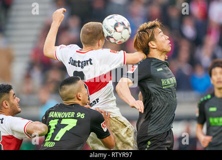 Stuttgart, Germany . 03rd Mar, 2019. Santiago ASCACIBAR, VFB 6  compete for the ball, tackling, duel, header, action, fight against Takuma ASANO, H96 11  VFB STUTTGART - HANNOVER 96  - DFL REGULATIONS PROHIBIT ANY USE OF PHOTOGRAPHS as IMAGE SEQUENCES and/or QUASI-VIDEO -  DFL 1.German Soccer League , Stuttgart, March 3, 2019,  Season 2018/2019, matchday 24, H96 Credit: Peter Schatz/Alamy Live News Stock Photo