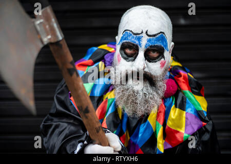 Curitiba, Brazil. 03rd Mar, 2019. Participants dressed as zombies meet for the traditional zombie walk parade, the zombie carnival. Big and small scary figures wander restlessly through the streets of the city centre. The costumes are chosen from horror stories and movies. Credit: Henry Milleo/dpa/Alamy Live News Stock Photo
