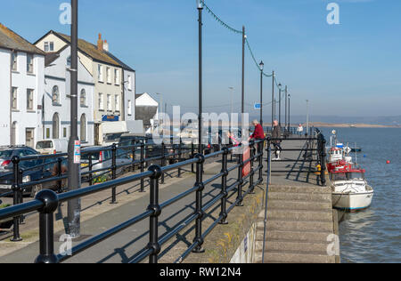 Appledore Quay And Torridge Estuary North Devon England Stock Photo Alamy appledore-quay-and-torridge-estuary-north-devon-england-stock-photo-alamy