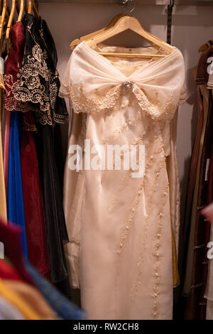 Traditional womens dress of the Philippines called a Filipiniana.Normally worn at special formal occasions Stock Photo - Alamy Traditional womens dress of the Philippines called a Filipiniana.Normally worn at special formal occasions Stock Photo - Alamy