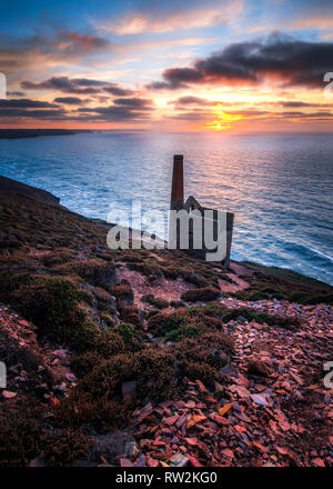 Wheal Coates Engine House at Sunset Cornish North Coast Landscape Seascape Stock Photo