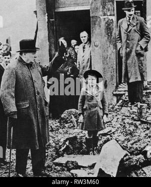 Winston Churchill inspects bomb damage in Bristol. 14th April 1941 Stock Photo