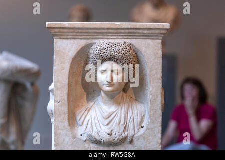 Marble funerary altar of Cominia Tyche, The Metropolitan Museum of Art, Manhattan, New York USA Stock Photo