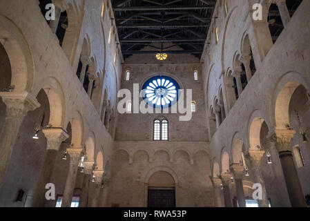 Bari, Puglia, Italy - Inside interior of Cathedral (Italian: Duomo di Bari or Chiesa Basilica Cattedrale Metropolitana di San Sabino) in Apulia Stock Photo