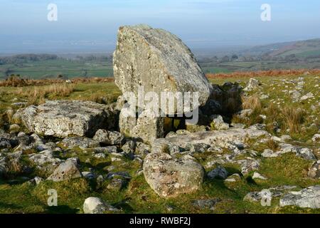 Arthurs Stone Maen Ceti Neolithic burial chamber King Arthurs STone Cefn Bryn Gower Wales Cymru UK Stock Photo