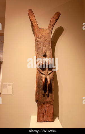 Wood Togu na Support Post: Female Figure, Mali Dogon peoples, The Metropolitan Museum of Art, Manhattan, New York USA Stock Photo