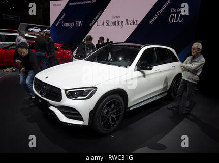 Geneva. 5th Mar, 2019. Photo taken on March 5, 2019 shows the new Mercedes-Benz GLC at the 89th Geneva International Motor Show in Geneva, Switzerland. The Motor Show will open to the public from March 7 to March 17. Credit: Xu Jinquan/Xinhua/Alamy Live News Stock Photo