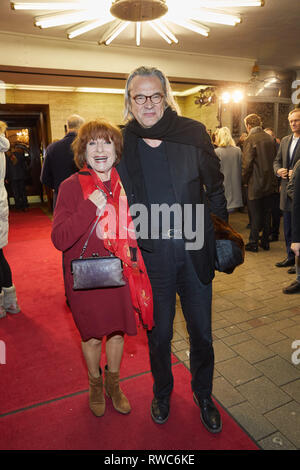 05 March 2019, Hamburg: Hannelor Hoger, actress, and Ulrich Waller, artistic director, come to the 125th anniversary gala of the Hansa-Variete-Theater. Photo: Georg Wendt/dpa Stock Photo