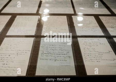 Jerusalem, Israel. 6th March, 2019.  Albert Einstein's 140th birthday, the Hebrew University of Jerusalem unveils 110 newly donated Einstein manuscript pages, both personal and scientific, that shed light on the life and times of the scientist, at a press event at the Givat Ram Safra Campus in Jerusalem. The new manuscripts were acquired thanks to a philanthropic gift by the Crown Goodman Family Foundation in Chicago, purchased from a private collector in Chapel Hill, North Carolina. Credit: Nir Alon/Alamy Live News Stock Photo
