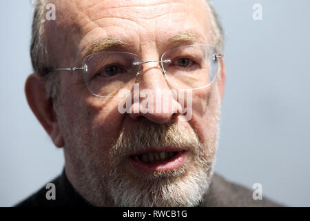 March 6, 2019 - Kiev, Ukraine - Art historian EDUARD DIMSHITZ speaks to media, during presentation the painting of self-portrait by Russian artist Kazimir Malevich, at the opening of the exhibition ''Avant-garde. In search of the fourth dimension'' in the center of modern art ''M17'' in Kiev, Ukraine, on 06 March 2019. According to representatives the M17, for the first time in Ukraine presented a previously unseen self-portrait by Russian artist Kazimir Malevich, which he painted 11 months before his death. ''Now i look like Marx in a grave. When I go out, the children shout Karl Marx,'' sign Stock Photo