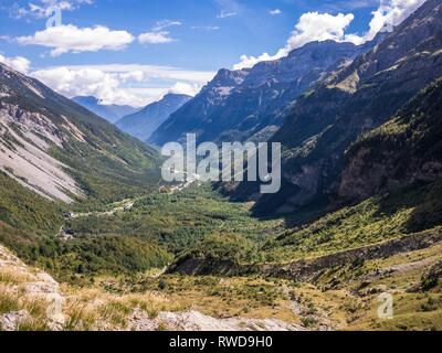 Panoramic view over the Pineta Valley near Bielsa in the Pyrenees, Huesca, Aragon, Spain Stock Photo