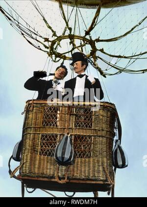 CANTINFLAS,NIVEN, AROUND THE WORLD IN EIGHTY DAYS, 1956 Stock Photo