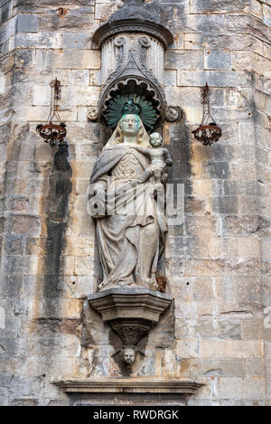 Statue of the Virgin Mary near the cathedral in Girona, Spain Stock Photo