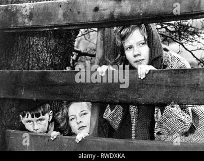 BARNES,HOLGATE,MILLS, WHISTLE DOWN THE WIND, 1961 Stock Photo