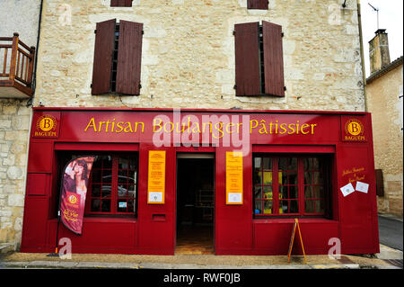 artisan bakery, Villeneuve-sur-Lot, Lot-et-Garonne Department, Aquitaine, France Stock Photo