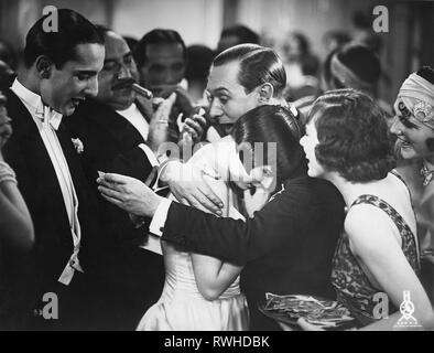 LOUISE BROOKS and GEORGES CHARLIA in PRIX DE BEAUTE / MISS EUROPE 1930 director AUGUSTO GENINA idea Rene Clair adaptation Rene Clair and G. W. Pabst French Silent Film / Early Sound Movie Sofar-Film Stock Photo