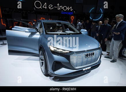 Geneva. 6th Mar, 2019. Photo taken on March 6, 2019 shows the Audi Q4 e-tron concept at the 89th Geneva International Motor Show in Geneva, Switzerland. Electric cars and hybrid cars are highlights at this year's Geneva International Motor Show, which will open to the public from March 7 to 17. Credit: Xu Jinquan/Xinhua/Alamy Live News Stock Photo